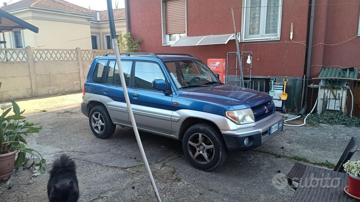 MITSUBISHI Pajero Pinin