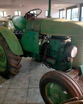 Trattore d'epoca Steyr 180 del 1947