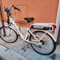 bici elettrica a batteria 