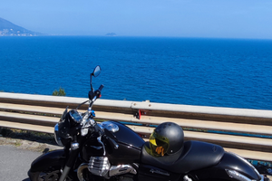 Moto Guzzi California custom