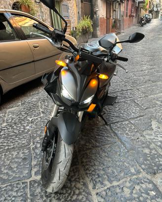 Honda hornet 1000