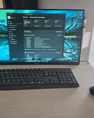 PC All in One MSI Pro 24X + Kit tastiera Logitech