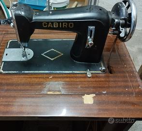 macchina per cucire vintage 