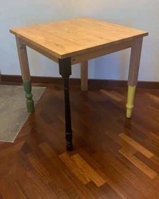 Tavolo IKEA modificato