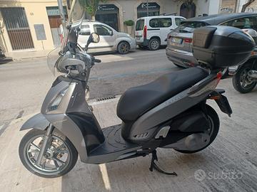 🛵 KYMCO PEOPLE GTi 300 ABS (2018) 🛵