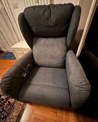 Poltrona Reclinabile 2G "LUDOVICA" (€ trattabili)