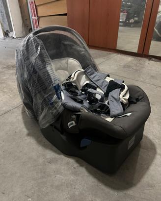 Seggiolino auto