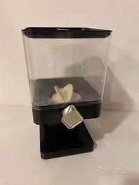 Distributore di cereali