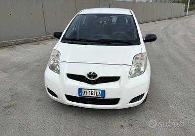 Toyota Yaris 1.4 D-4D DPF 5 porte