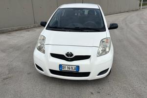 Toyota Yaris 1.4 D-4D DPF 5 porte