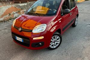Fiat Panda 0.9 TwinAir Turbo Natural Power Lounge