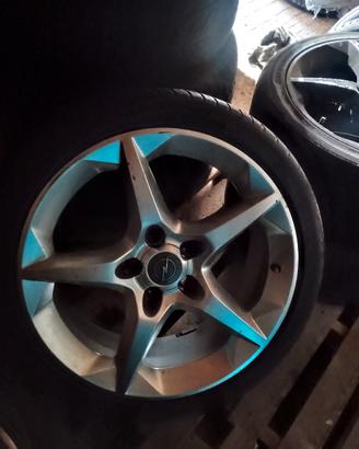 cerchi e gomme 225/40/18 Opel Astra h