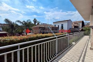 Mascalucia Centro - 3 Vani Balconato con Garage