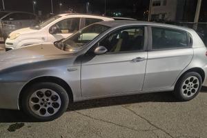 ALFA ROMEO 147 1.9 JTD