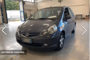 Honda Jazz 1.4 i-DSi 5p. Glam 7 Speed CVT