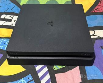 Playstation 4 slim + 3 Giochi + Controller