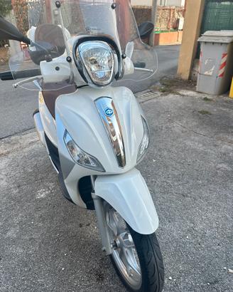 Piaggio Medley 150 ABS - Gomme nuove e revisionato