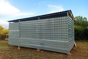 Tettoia artigianale in ferro