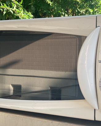 Forno a microonde whirlpool