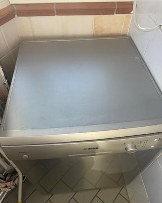 Lavastoviglie BOSCH inox – perfettamente funzionan