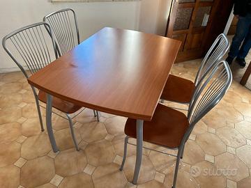 TAVOLO ALLUNGABILE + 4 SEDIE Calligaris