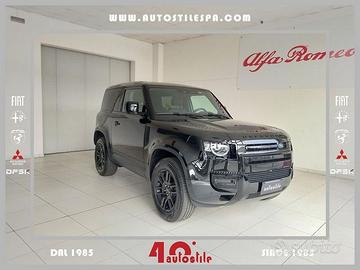 Land Rover Defender 3.0 D6 200 90 S AWD auto.