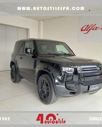 Land Rover Defender 3.0 D6 200 90 S AWD auto.