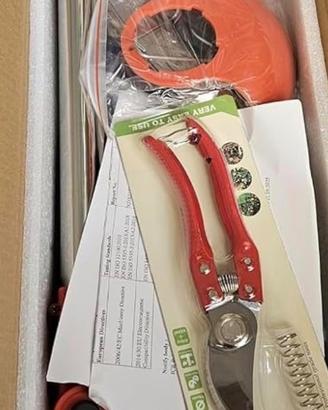 Decespugliatore a Batteria, Tagliaerba due batter