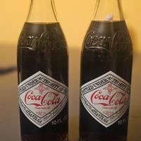 Coppia Bottiglie Coca-Cola Commemorative 50 Anni I