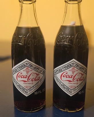 Coppia Bottiglie Coca-Cola Commemorative 50 Anni I