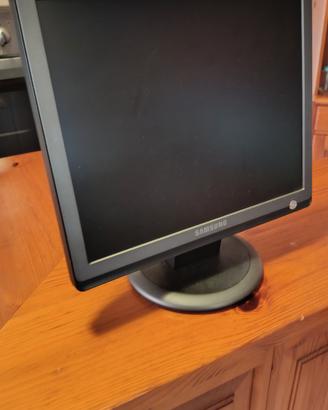 monitor Samsung 17