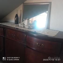 mobile anticato salone più Madia 