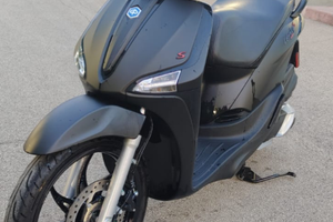 Scooter pari al nuovo perfetto in tutto