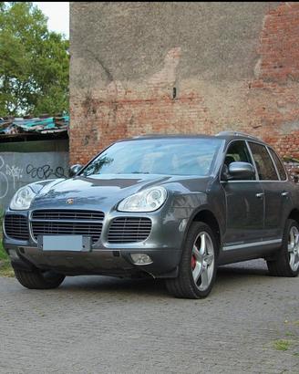 CAYENNE TURBO
