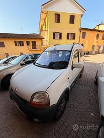RENAULT Kangoo 4x4