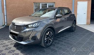 Peugeot 2008 PureTech 130 S&S Allure Pack