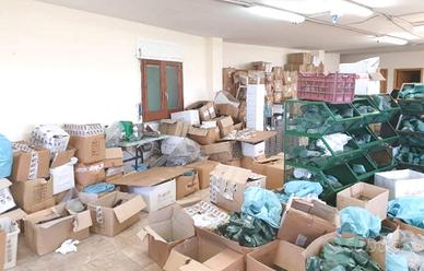 Frattaminore: Laboratorio artigianale "Condominio