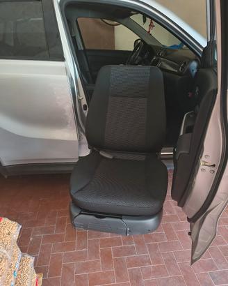 Sedile girevole elettrico Braunability