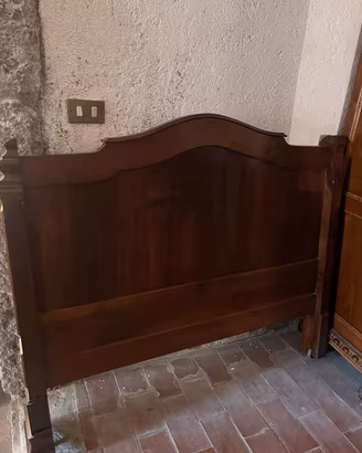 Letto di noce