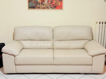 Divano due posti in pelle poltrone e sofà