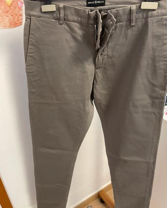 pantaloni chino hells bells
