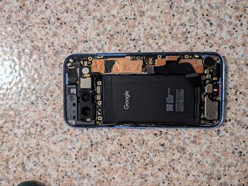 Google Pixel 8a Rotto
