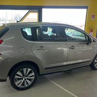Peugeot 3008 1.6 HDi 110CV cambio automatico