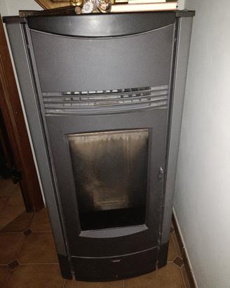 stufa a pellet 