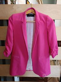 Blazer fucsia Zara Basic con maniche arricciate