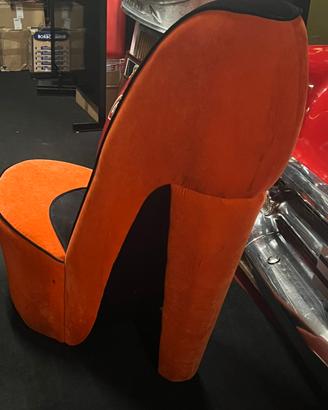 POLTRONE scarpa con tacco