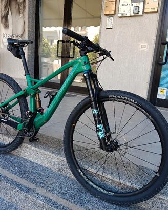  MTB megamo track