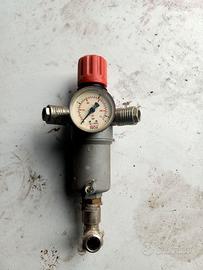 Regolatore pressione compressore