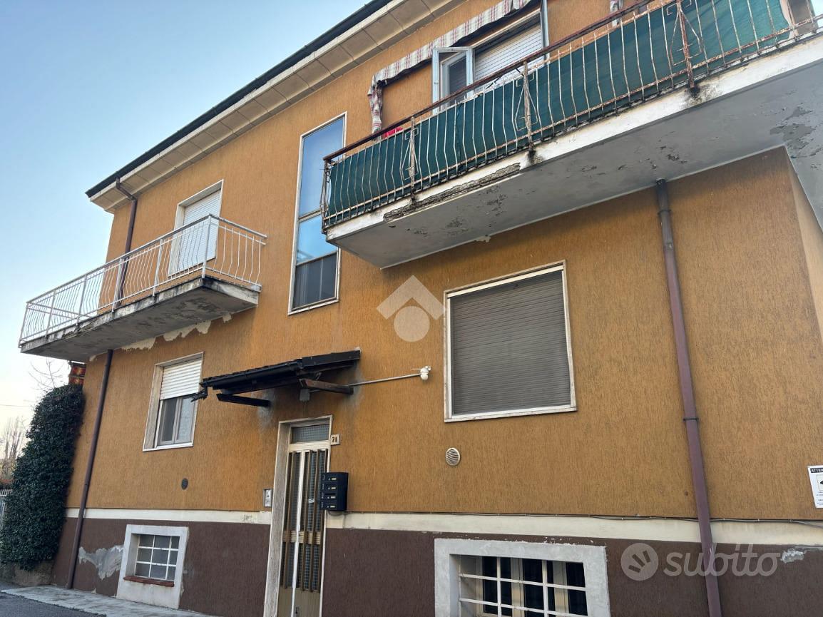 Appartamento – PV - Vista 2