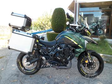 Benelli TRK 702 X